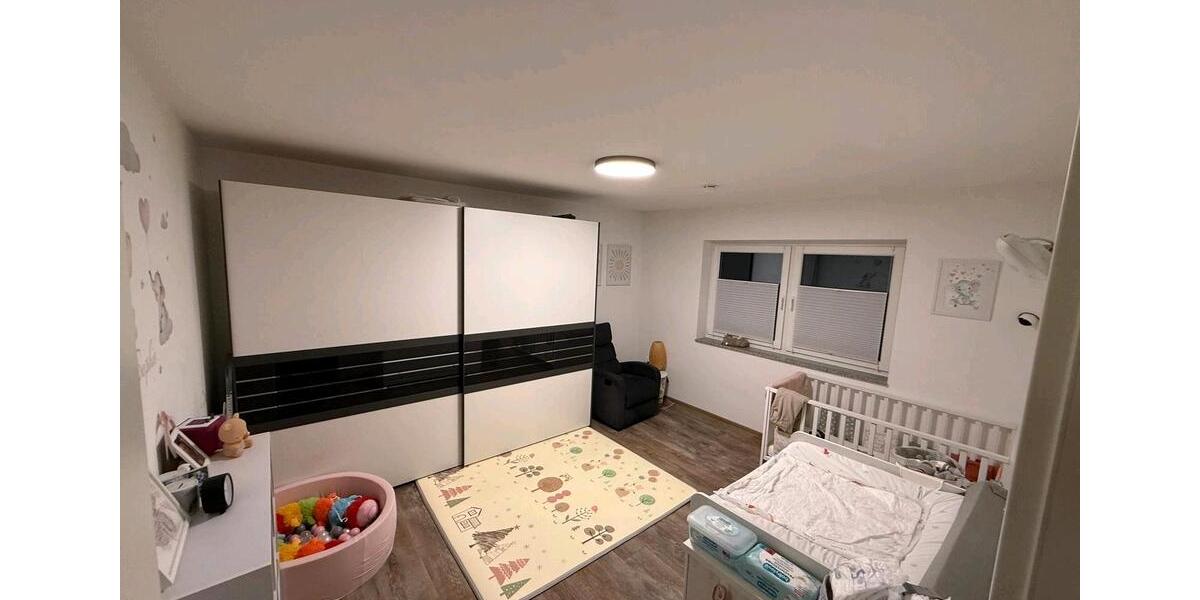Erdgeschoßwohnung Mücke - 3 Zimmer, 114 m&sup2;, 1.150&euro; | Angebot:25403315