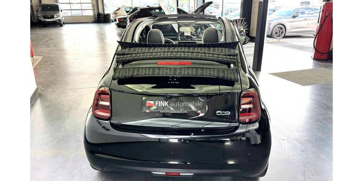 Fiat 500e La Prima by Bocelli 1.Hand Cabrio 42 kWh 28.200 km 24.490 &euro; Lich 35423
