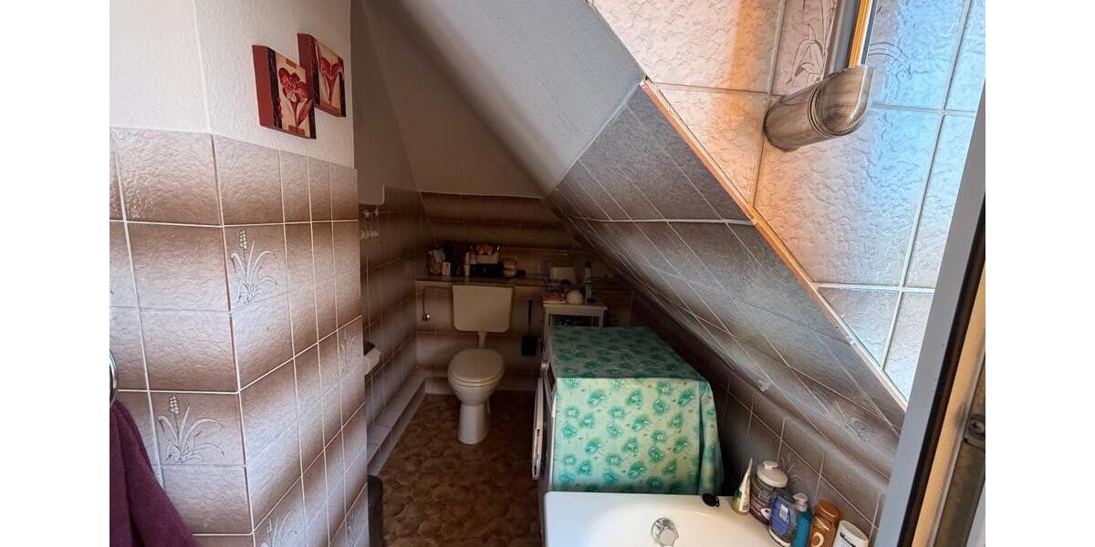 Dachgeschoßwohnung Bad Nauheim - 2 Zimmer, 58 m&sup2;, 158.000&euro; | Angebot:25554094