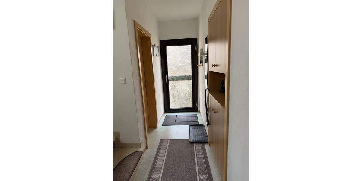 Mehrfamilienhaus, Wohnhaus Lollar - 8 Zimmer, 246 m&sup2;, 550.000&euro; | Angebot:25659213