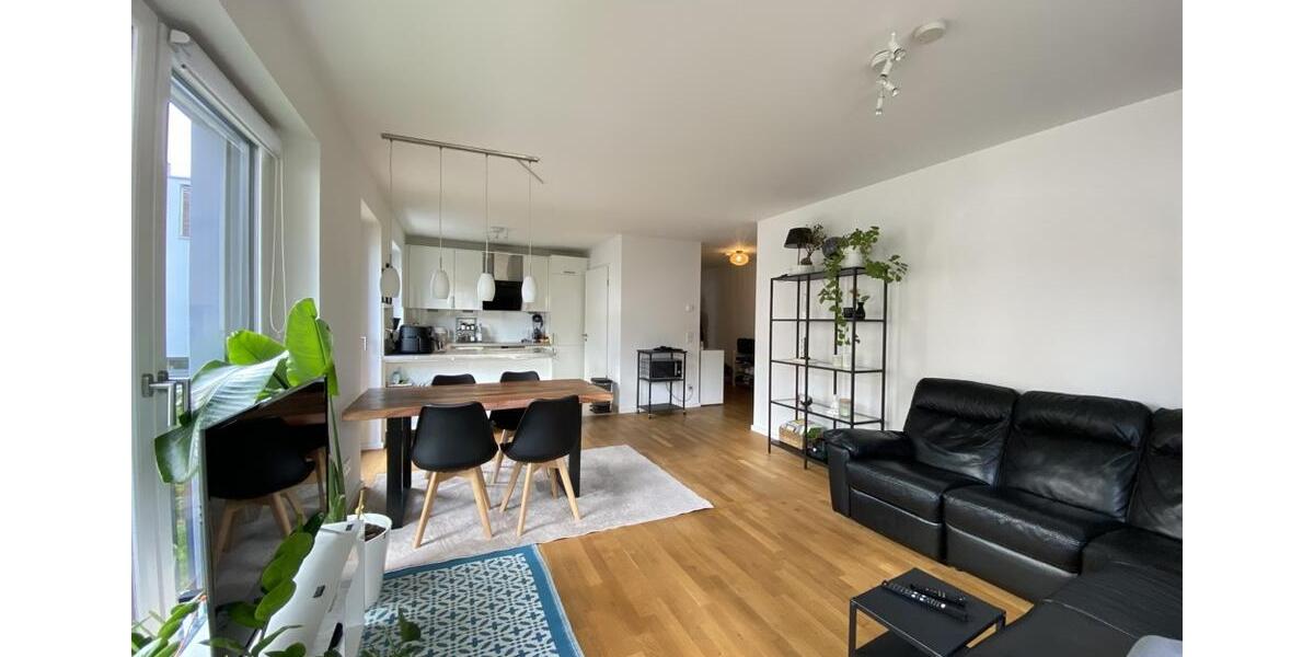 Etagenwohnung Gießen - 3 Zimmer, 90 m&sup2;, 1.050&euro; | Angebot:25964594