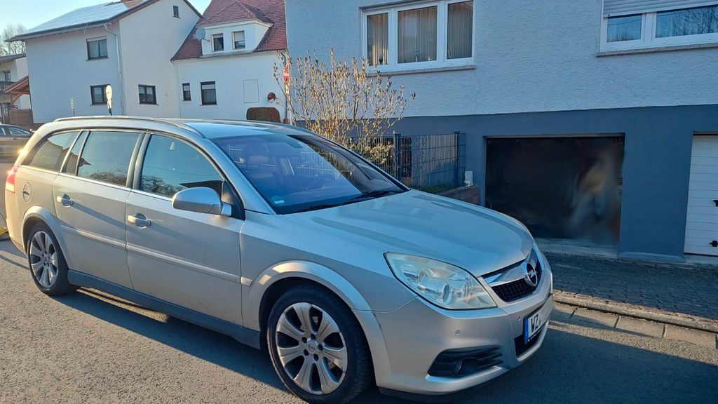 Opel Vectra 292.000 km 1.000 &euro; Wetzlar 35581