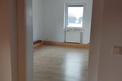 Wohnung Staufenberg - 4 Zimmer, 100 m&sup2;, 850&euro; | Angebot:24833657