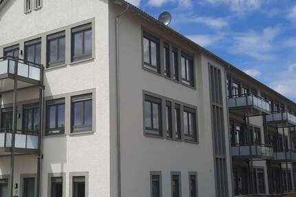 Wohnung Lich - 2 Zimmer, 60 m&sup2;, 450&euro; | Angebot:25987853