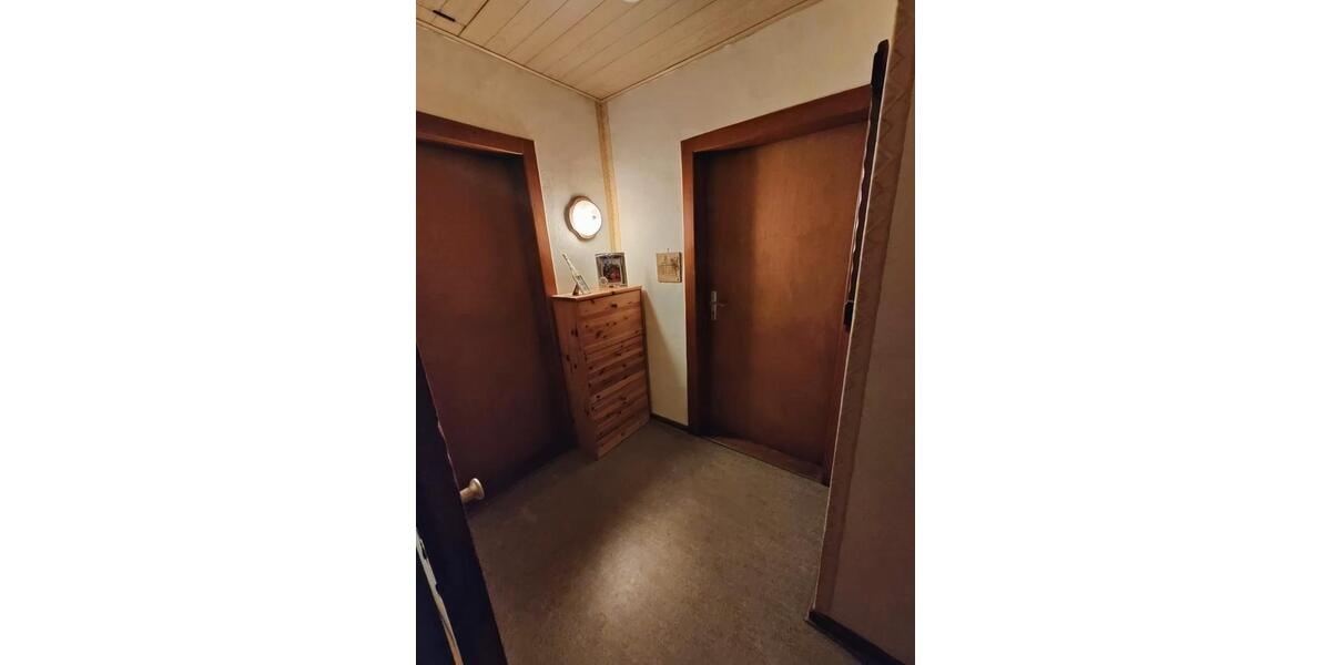 Einfamilienhaus Waldsolms - 5 Zimmer, 100 m&sup2;, 299.000&euro; | Angebot:26891205