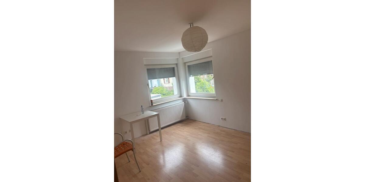 Etagenwohnung Marburg Cappel - 2 Zimmer, 64 m&sup2;, 1.100&euro; | Angebot:26645376