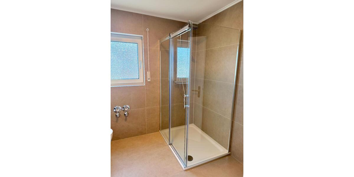 Etagenwohnung Buseck - 3 Zimmer, 76 m&sup2;, 800&euro; | Angebot:25415130