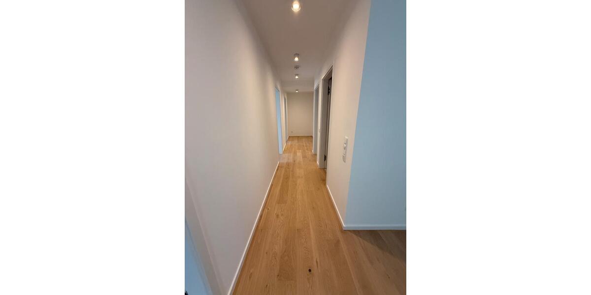 Hochparterre Marburg - 3 Zimmer, 115 m&sup2;, 1.900&euro; | Angebot:25636430