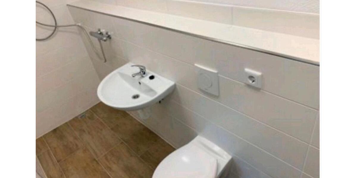 Etagenwohnung Leun - 2 Zimmer, 35 m&sup2;, 320&euro; | Angebot:24627291