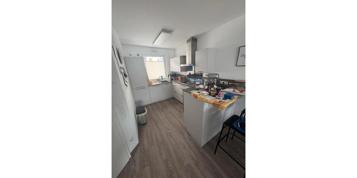 Reihenhaus Bad Endbach - 6 Zimmer, 128 m&sup2;, 1.350&euro; | Angebot:25441079