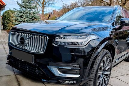 Volvo XC90 68.000 km 47.800 &euro; Linden 35440