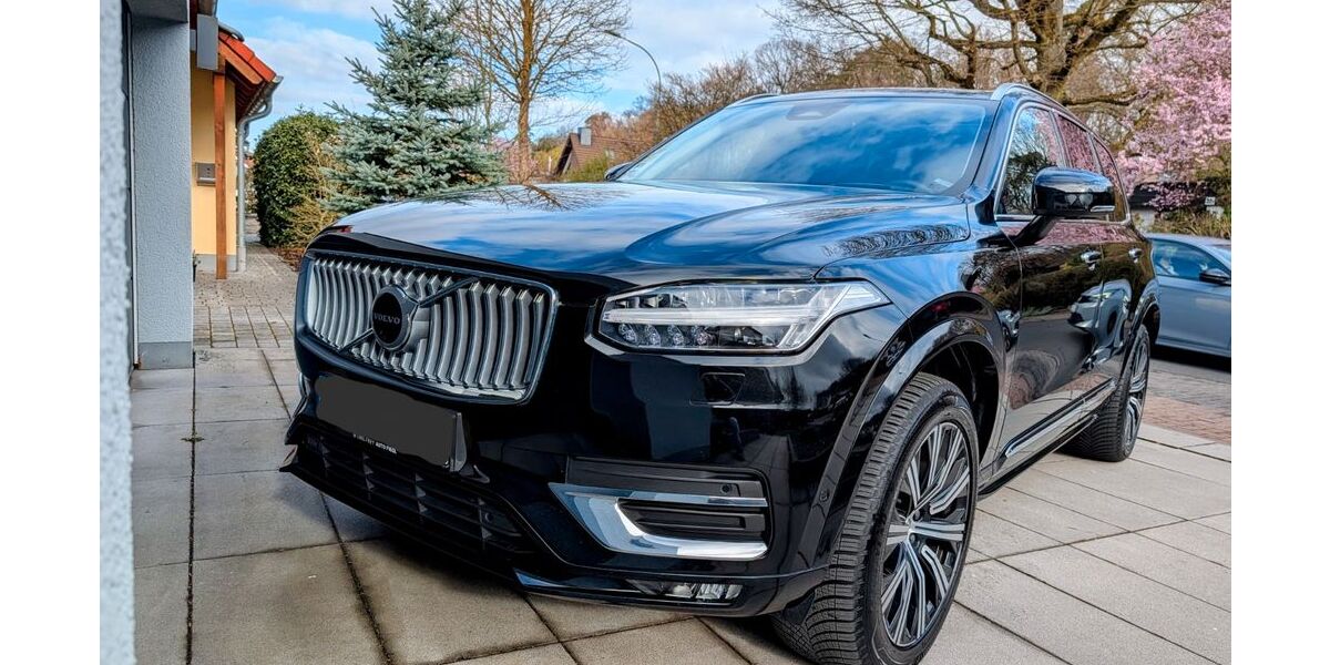 Volvo XC90 68.000 km 49.400 &euro; Linden 35440