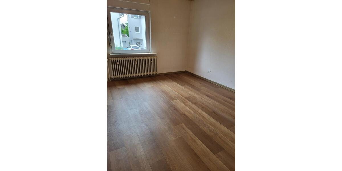Erdgeschoßwohnung Pohlheim - 3 Zimmer, 74 m&sup2;, 800&euro; | Angebot:25354707