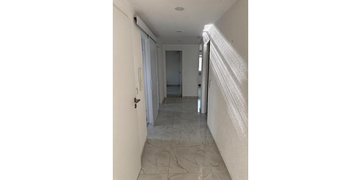 Dachgeschoßwohnung Gießen Wieseck - 4 Zimmer, 75 m&sup2;, 1.000&euro; | Angebot:26420267
