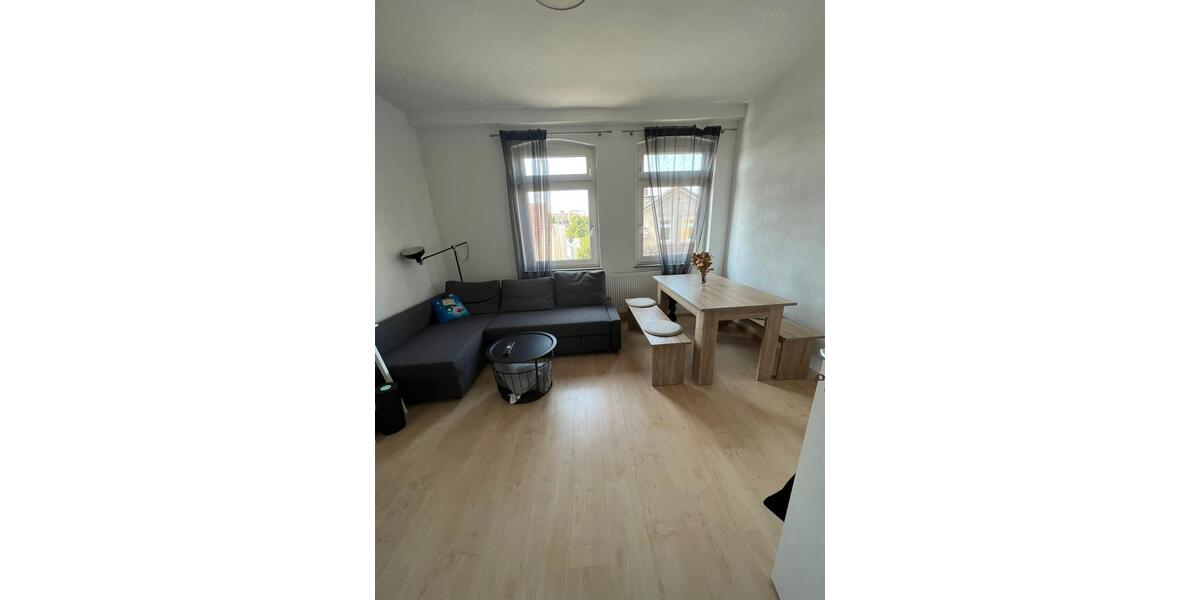 Etagenwohnung Gießen - 4 Zimmer, 74 m&sup2;, 960&euro; | Angebot:26637472