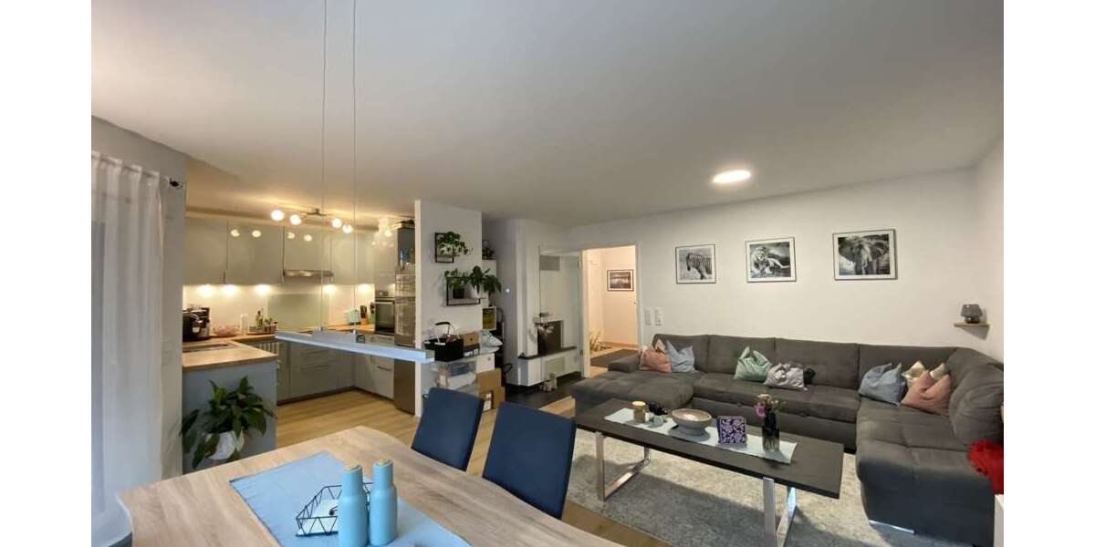 Etagenwohnung Friedberg - 3 Zimmer, 87 m&sup2;, 1.000&euro; | Angebot:25891531