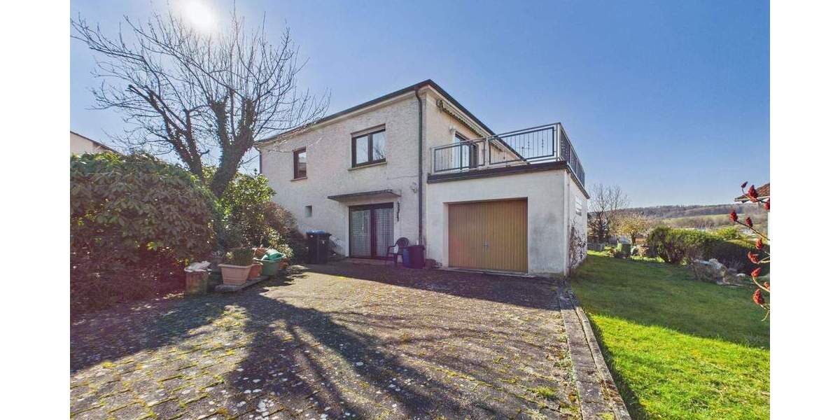 Einfamilienhaus Waldsolms Kraftsolms - 4 Zimmer, 130 m&sup2;, 285.000&euro; | Angebot:25822405