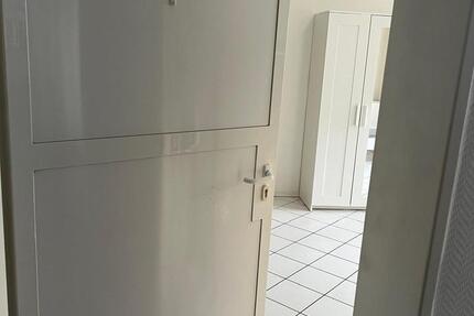 Wohnung Gießen - 1 Zimmer, 25 m&sup2;, 590&euro; | Angebot:25405402