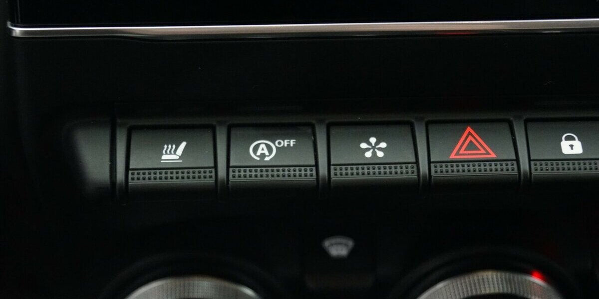 Renault Arkana Mild Hybrid TCe 140 EDC Techno Kamera 29.999 km 22.650 &euro; Lich 35423