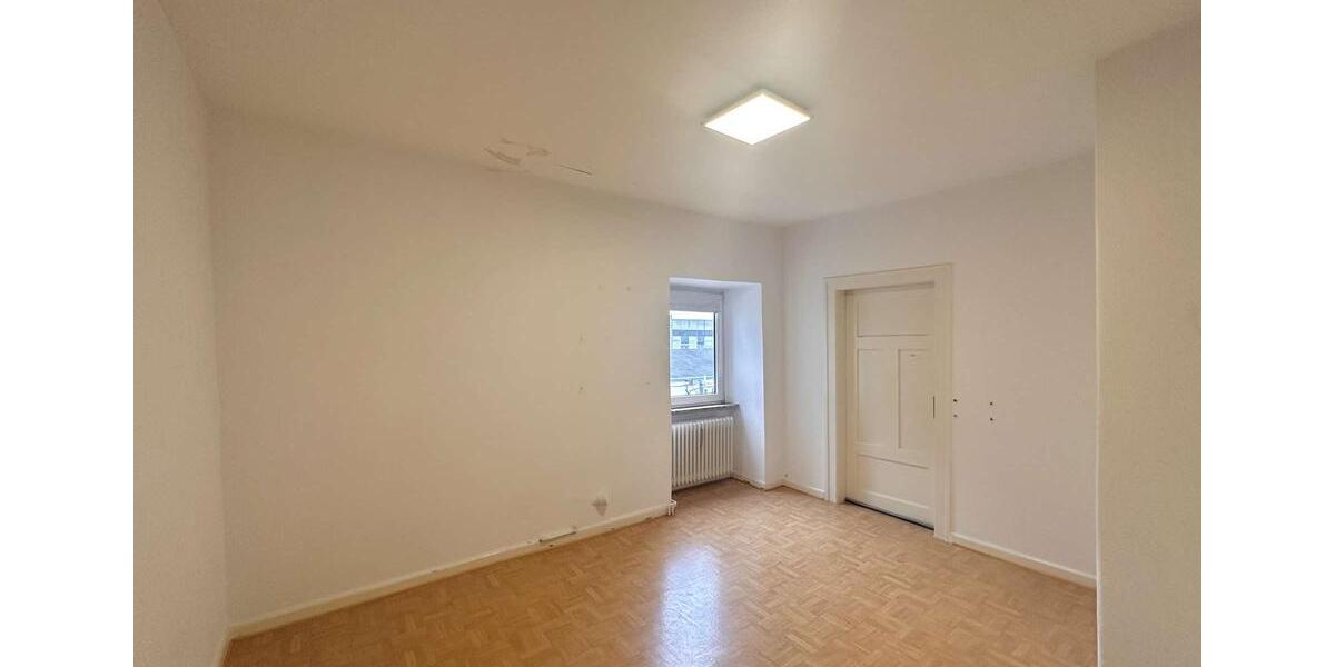Etagenwohnung Gießen - 3 Zimmer, 68 m&sup2;, 610&euro; | Angebot:25647146