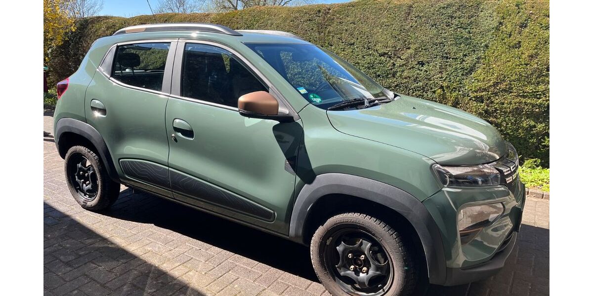 Dacia Spring 23.477 km 12.500 &euro; Weimar 35096