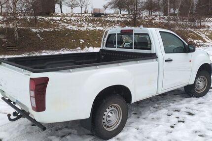 Isuzu D-Max 43.000 km 19.600 &euro; Schöffengrund 35641