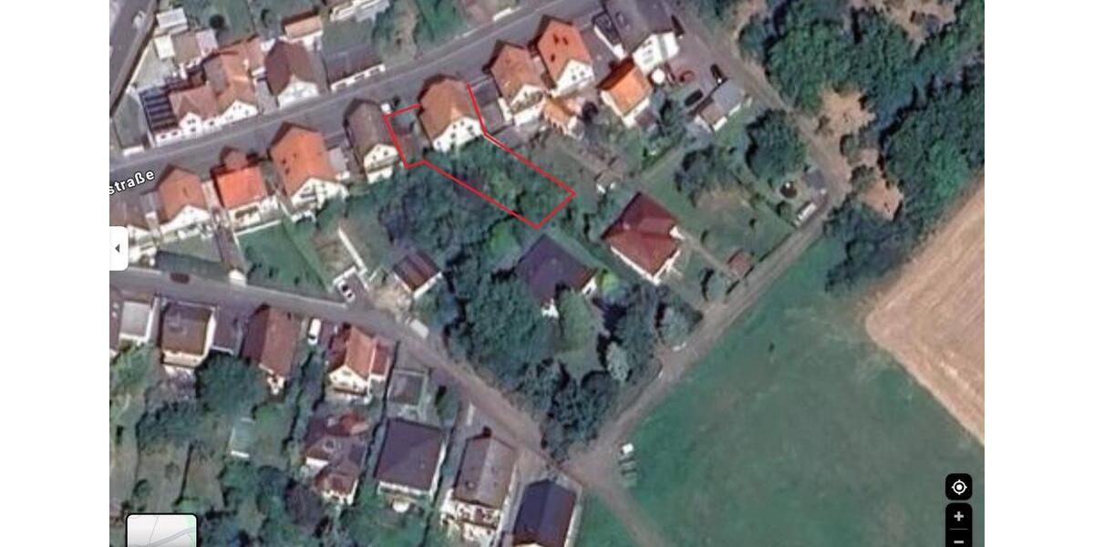 Einfamilienhaus Bad Nauheim - 9 Zimmer, 156 m&sup2;, 420.000&euro; | Angebot:25615804