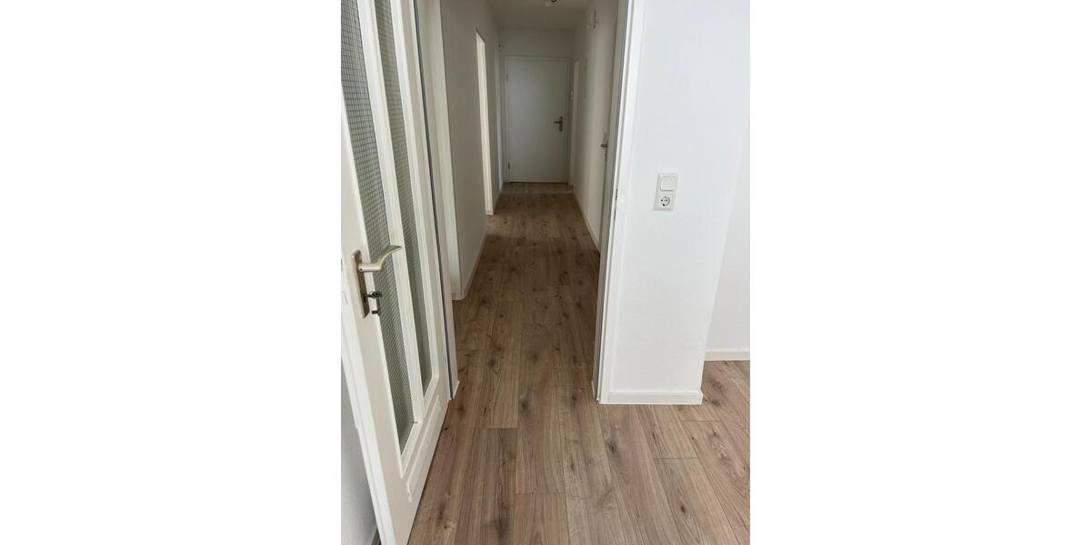 Etagenwohnung Gießen - 3 Zimmer, 70 m&sup2;, 925&euro; | Angebot:25420654