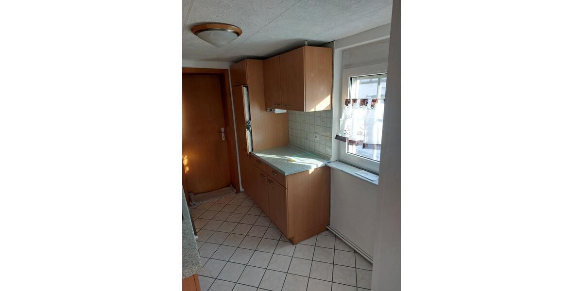 Etagenwohnung Greifenstein - 6 Zimmer, 100 m&sup2;, 450&euro; | Angebot:25947883