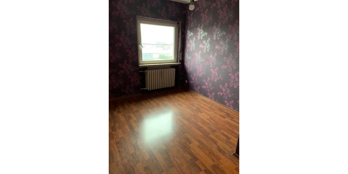 Dachgeschoßwohnung Braunfels - 4 Zimmer, 110 m&sup2;, 850&euro; | Angebot:25918770