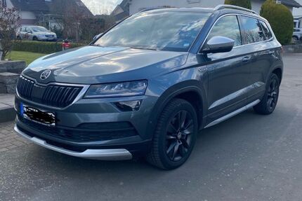 Skoda Karoq 110.000 km 19.900 &euro; Echzell 61209