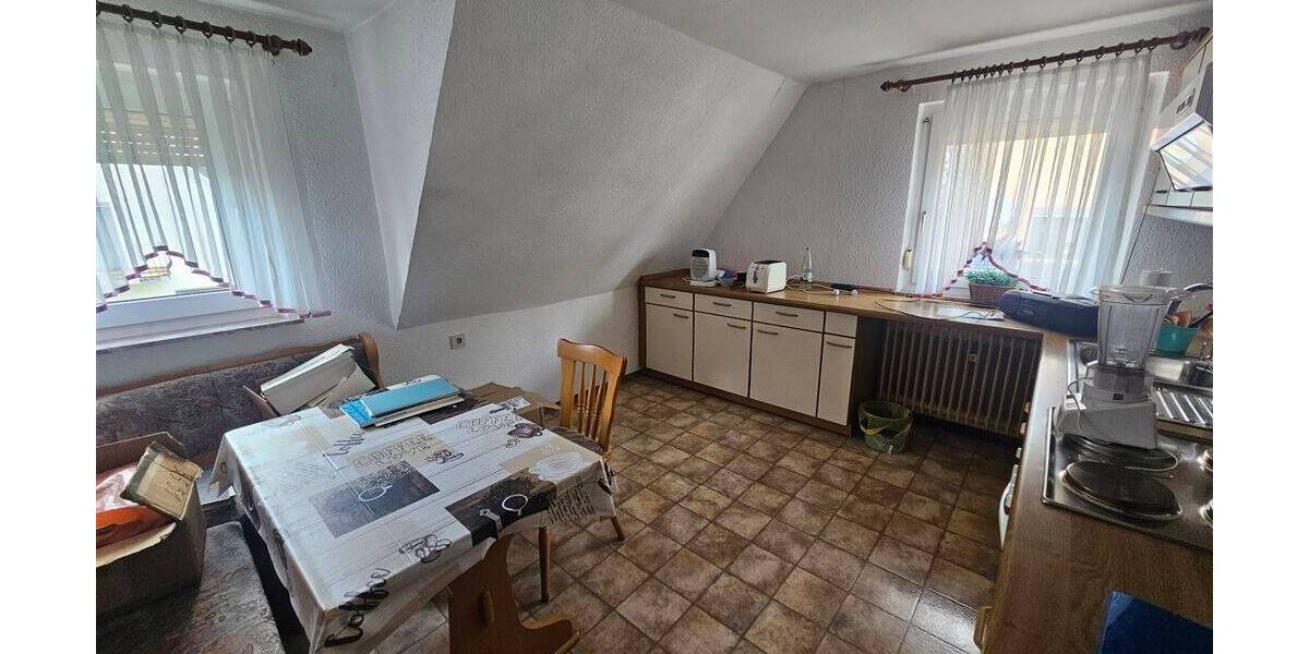 Mehrfamilienhaus, Wohnhaus Bad Endbach - 7 Zimmer, 160 m&sup2;, 269.000&euro; | Angebot:26702901