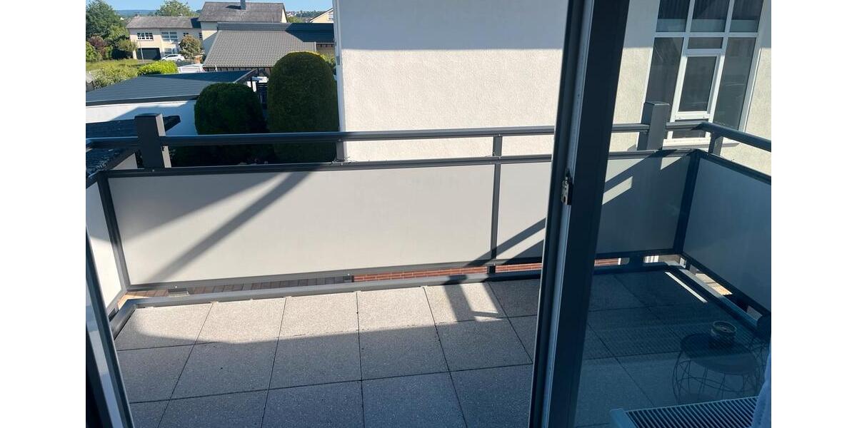 Etagenwohnung Lahnau - 4 Zimmer, 135 m&sup2;, 1.300&euro; | Angebot:26680425