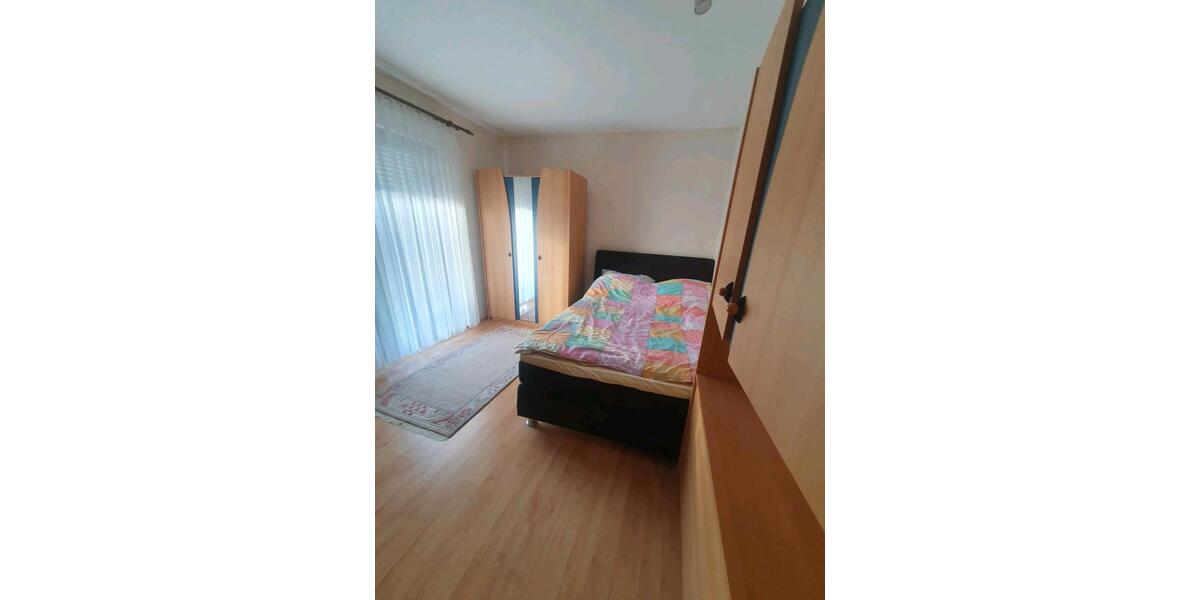 Erdgeschoßwohnung Homberg (Ohm) - 4 Zimmer, 120 m&sup2;, 180.000&euro; | Angebot:26386749