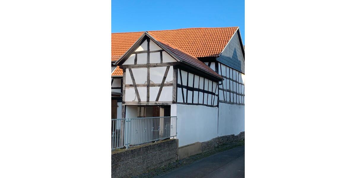 Mehrfamilienhaus, Wohnhaus Friedberg (Hessen) - 8 Zimmer, 200 m&sup2;, 485.000&euro; | Angebot:24827447