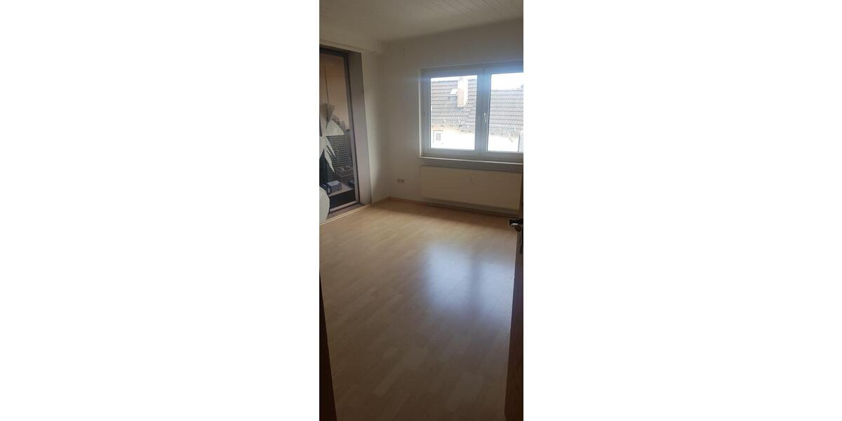 Mehrfamilienhaus, Wohnhaus Reiskirchen - 4.5 Zimmer, 130 m&sup2;, 940&euro; | Angebot:25830241