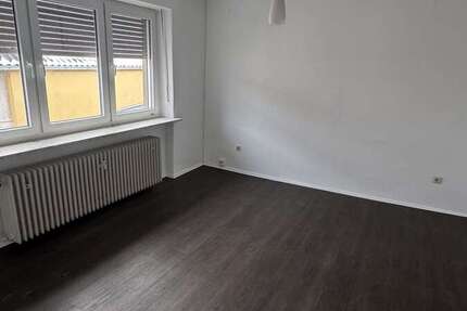 Haus Gießen Wieseck - 9 Zimmer, 192 m&sup2;, 1.758&euro; | Angebot:24739777