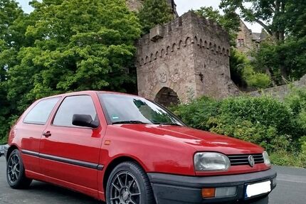 VW Golf 275.000 km 2.300 &euro; Wetzlar 35584
