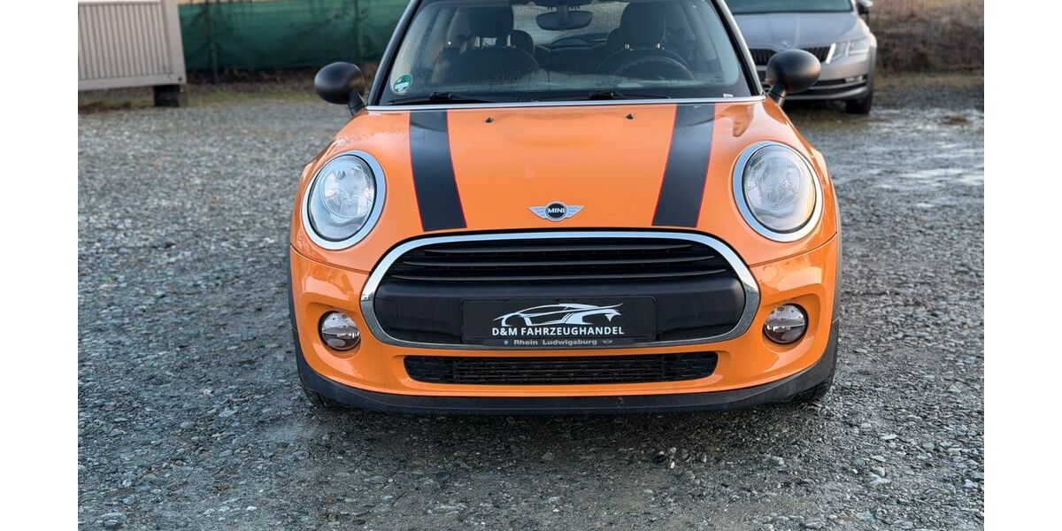 Mini One First 69.243 km 9.900 &euro; Ober Mörlen 61239
