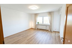 Erdgeschoßwohnung Waldsolms - 3 Zimmer, 120 m&sup2;, 1.050&euro; | Angebot:25752109