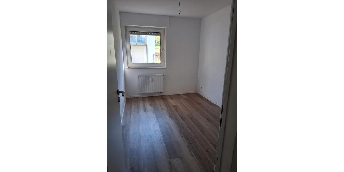 Erdgeschoßwohnung Weilmünster - 4 Zimmer, 93 m&sup2;, 850&euro; | Angebot:26002216