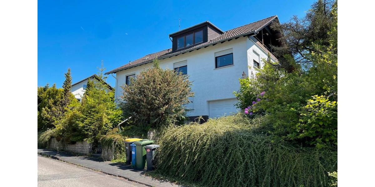 Einfamilienhaus Marburg - 10 Zimmer, 220 m&sup2;, 600.000&euro; | Angebot:26678034