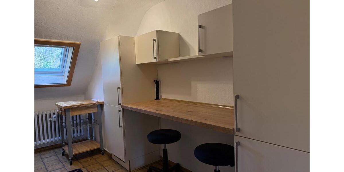 Dachgeschoßwohnung Linden - 3 Zimmer, 94 m&sup2;, 890&euro; | Angebot:25394449