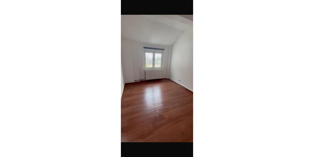 Etagenwohnung Gießen Allendorf - 3 Zimmer, 65 m&sup2;, 476&euro; | Angebot:26595237