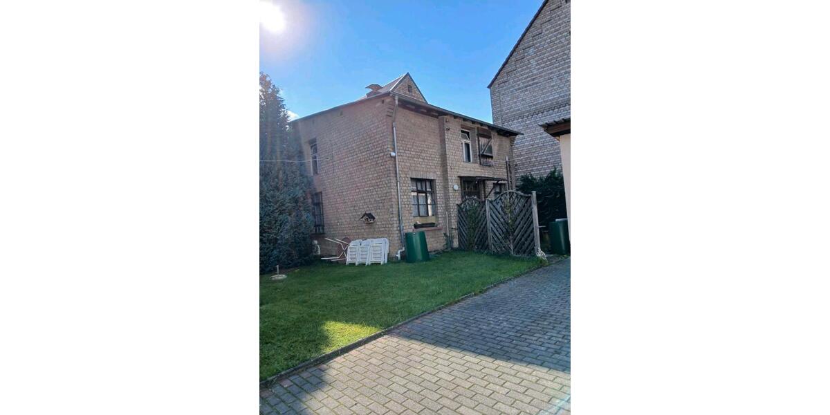 Einfamilienhaus Solms - 3 Zimmer, 120 m&sup2;, 265.000&euro; | Angebot:22954360