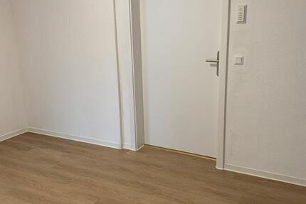 Wohnung Gladenbach - 3 Zimmer, 90 m&sup2;, 780&euro; | Angebot:25844426