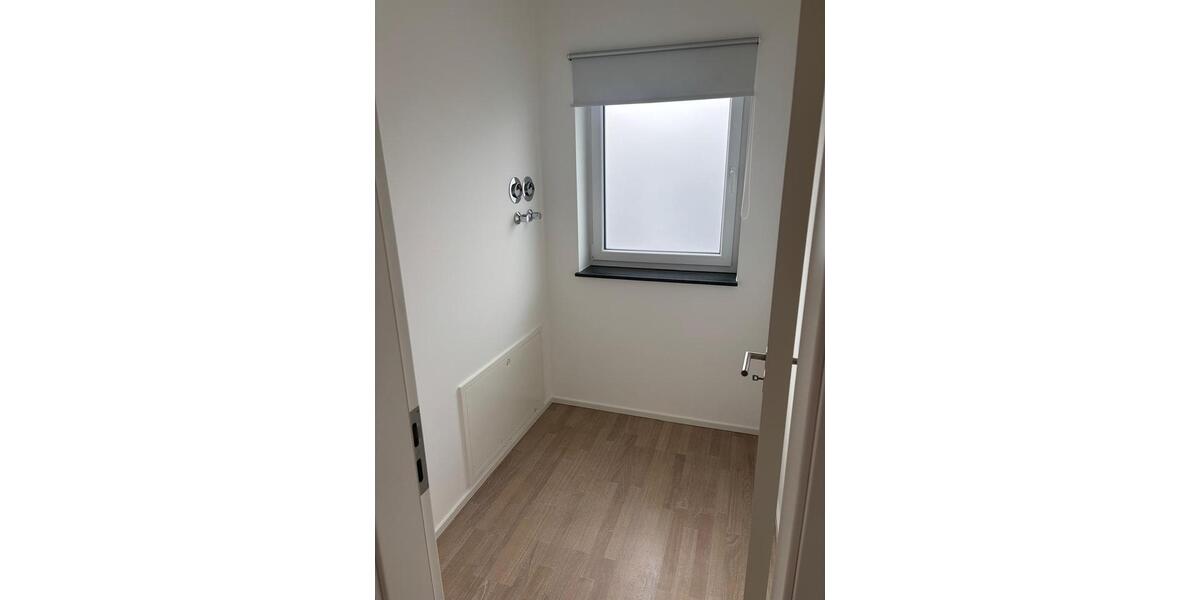 Einfamilienhaus Pohlheim - 3 Zimmer, 110 m&sup2;, 1.490&euro; | Angebot:25973723