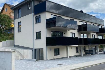 Haus Grünberg - 2 Zimmer, 75 m&sup2;, 1.125&euro; | Angebot:26423512