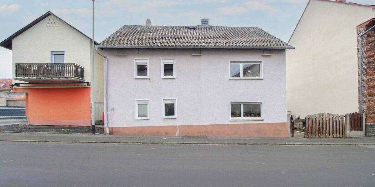 Einfamilienhaus Hungen Villingen - 6 Zimmer, 141 m&sup2;, 199.000&euro; | Angebot:25938973