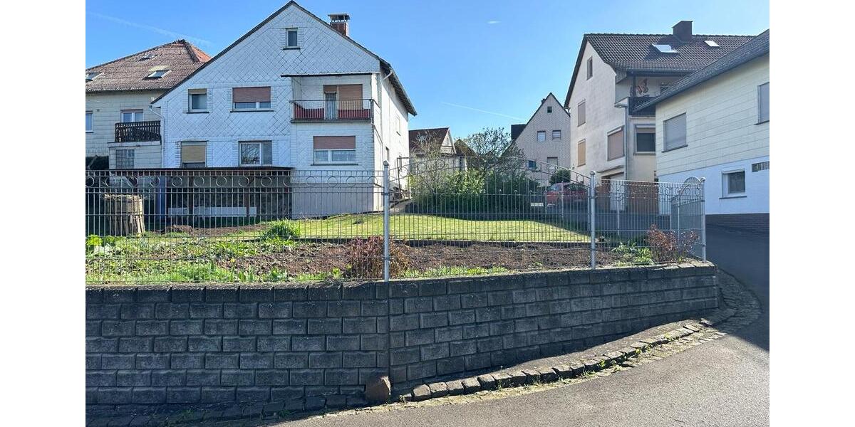 Bauernhaus, Landhaus Aßlar - 10 Zimmer, 260 m&sup2;, 285.000&euro; | Angebot:25841533